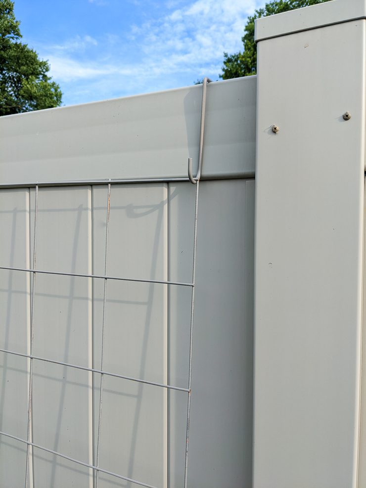 hanging the wire remesh