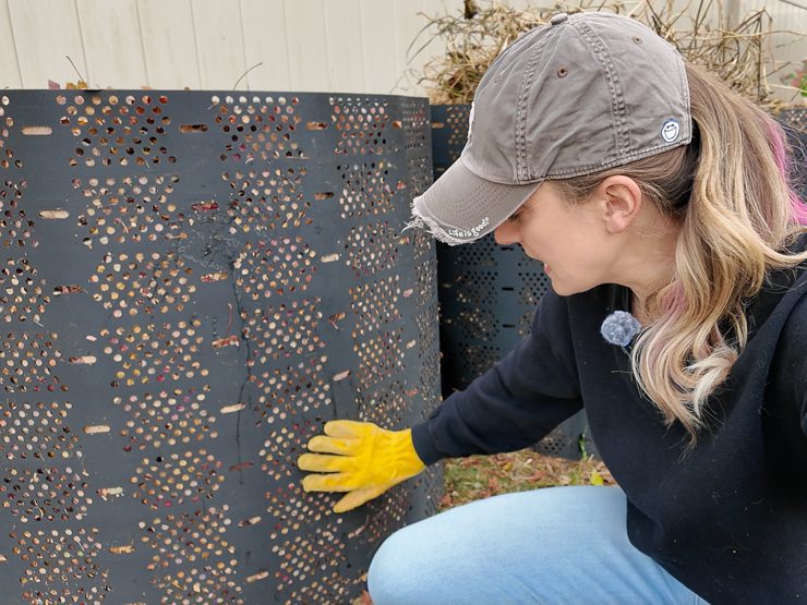 showing leaves in a geobin